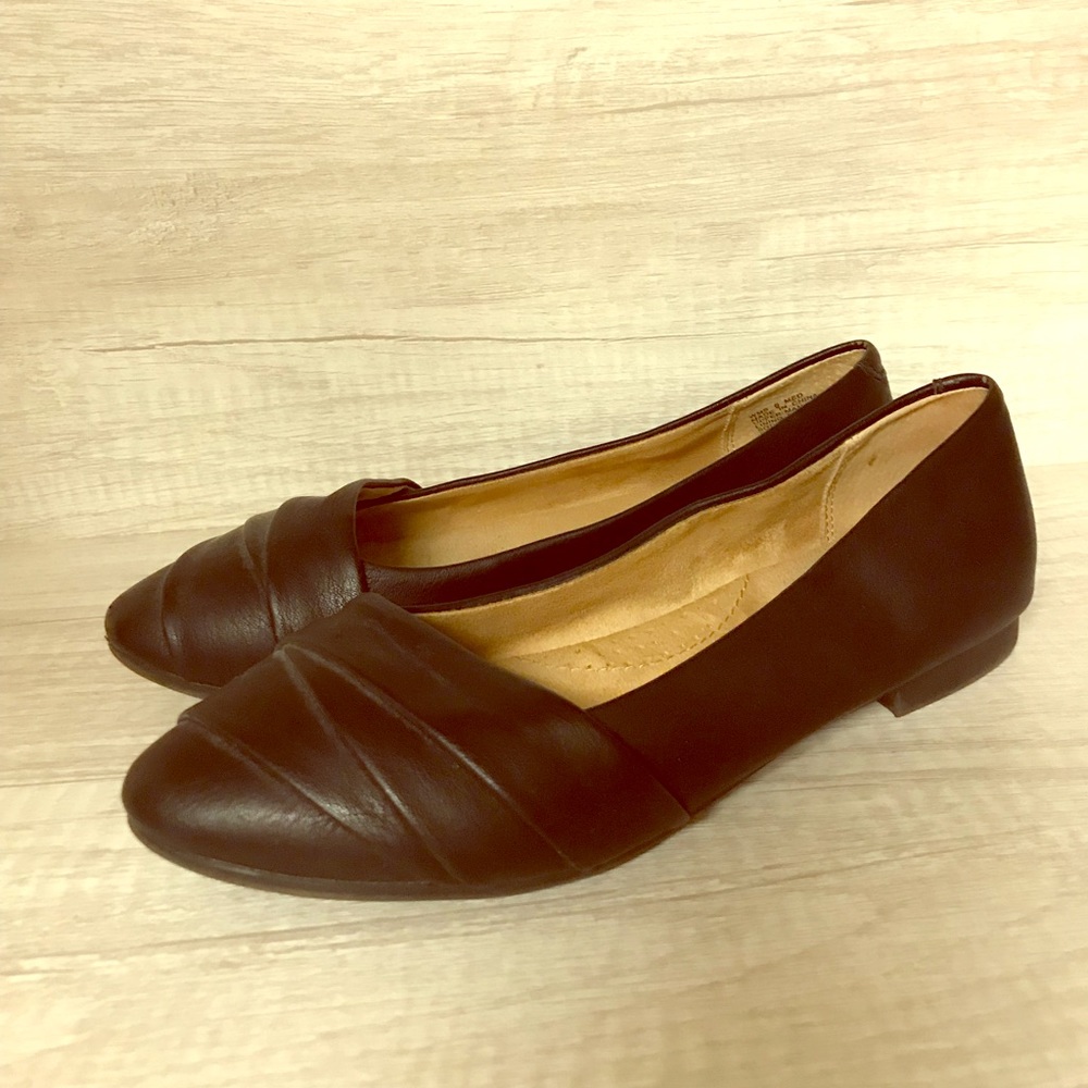 Black flats